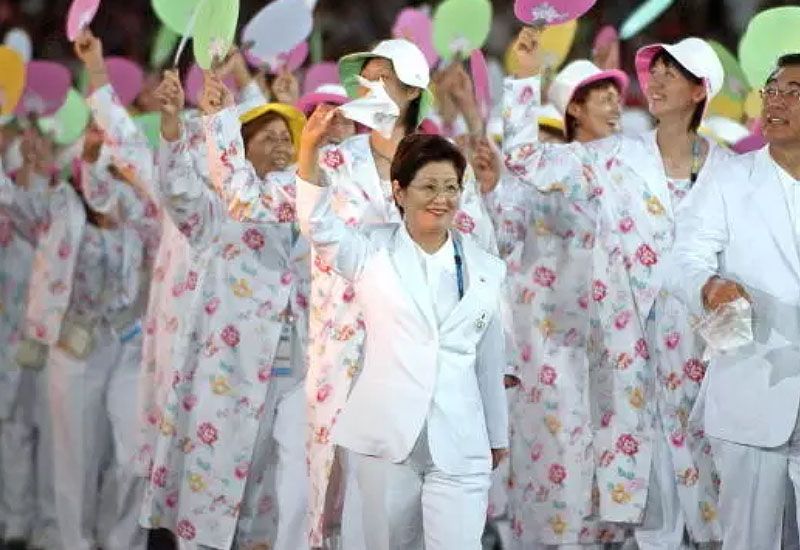 オリンピック日本代表ユニフォーム歴代 ダサい 開会式の衣装を振り返る